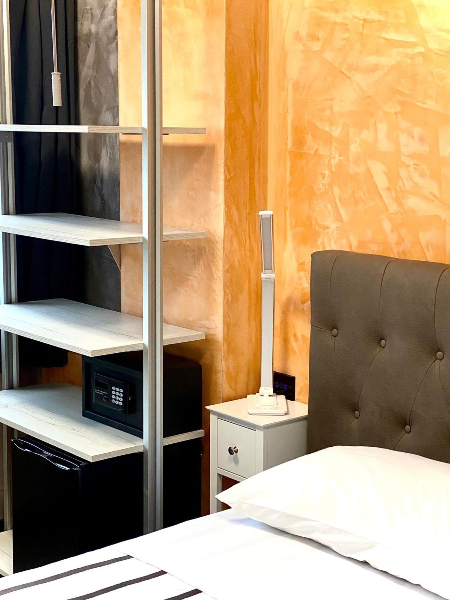 Hotel Tech Брембате Екстериор снимка
