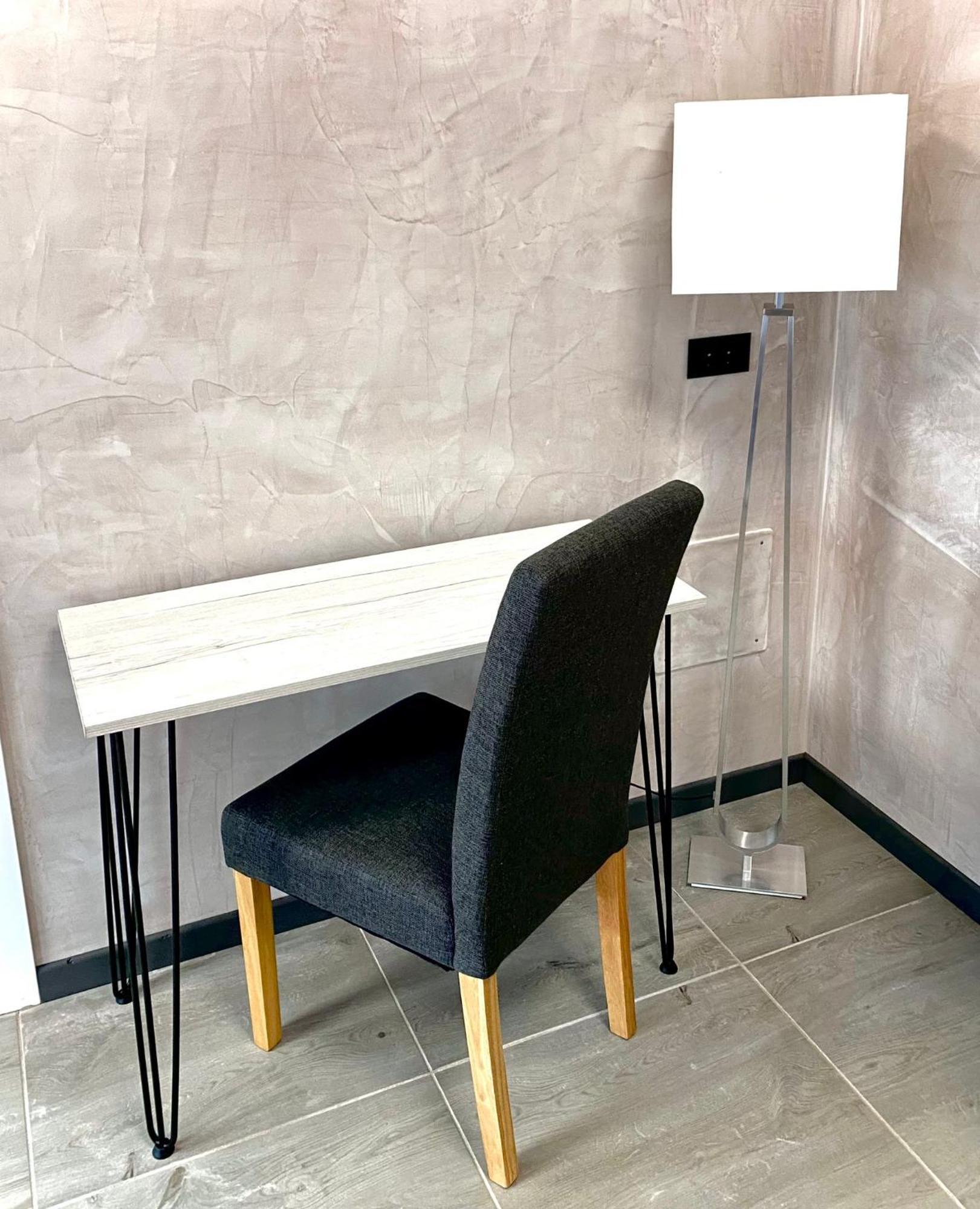 Hotel Tech Брембате Екстериор снимка