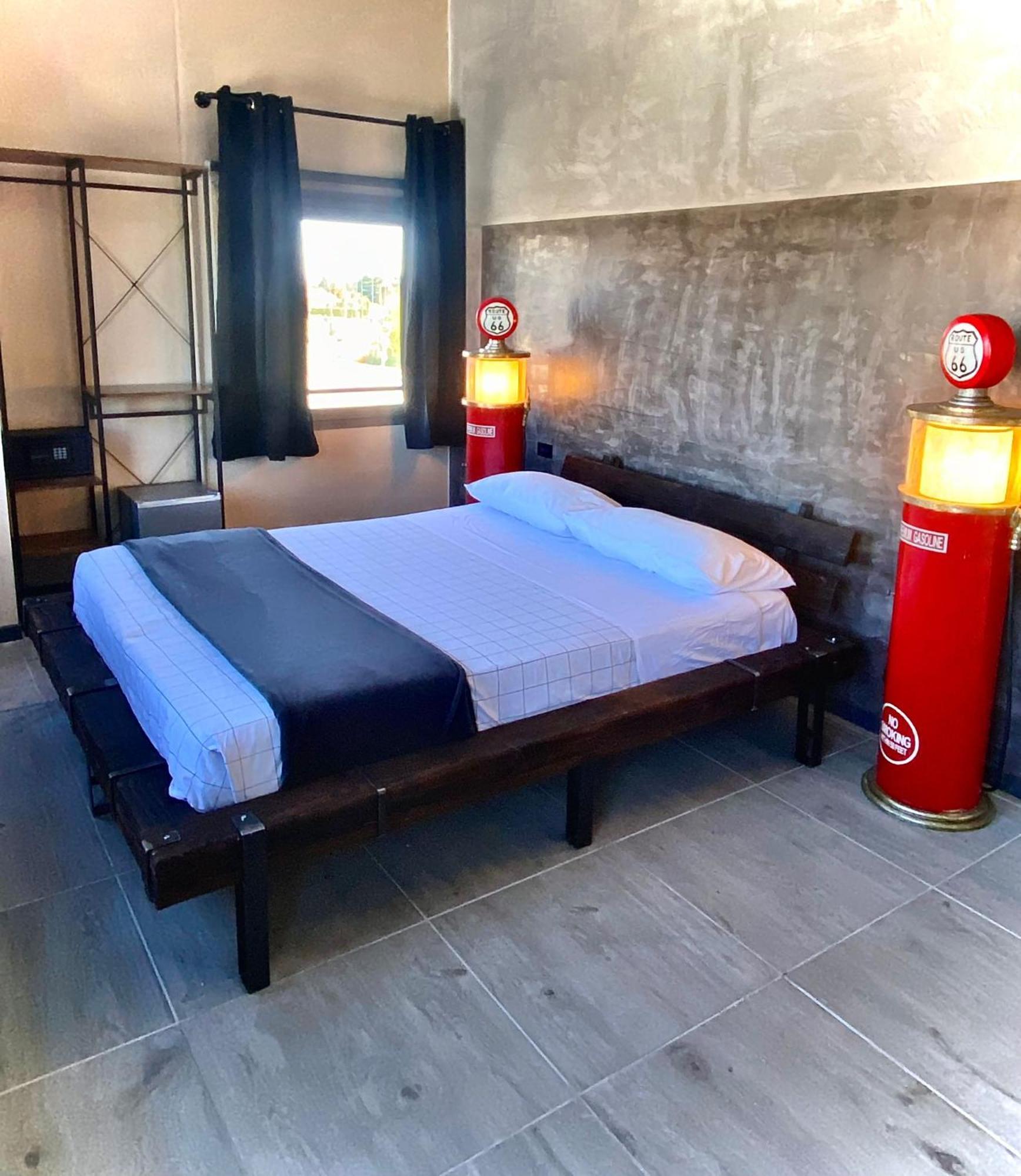 Hotel Tech Брембате Екстериор снимка